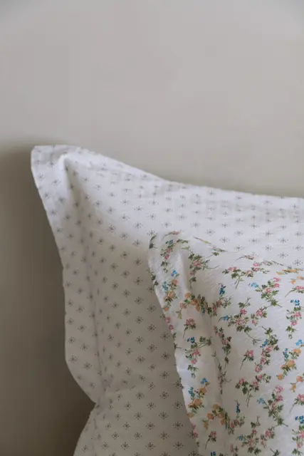Borås Cotton Felicia Blomst 140x200/50x70 Multi 