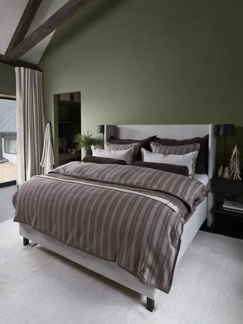 Halvor Bakke Charleston Hill sengesett 140x200/50x70 Brun / Muldvarp 