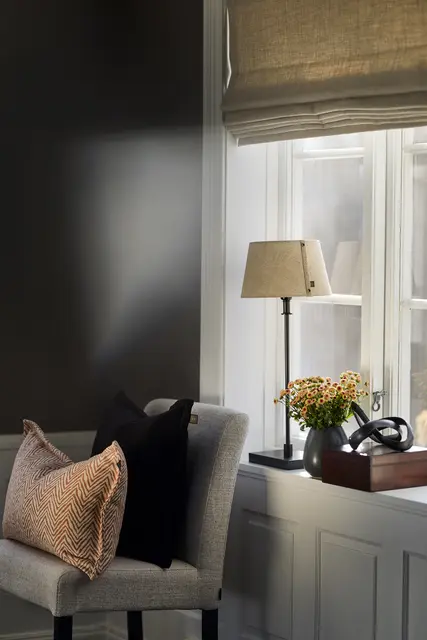 Halvor Bakke Solli bordlampe 13x20 H48cm Sort 