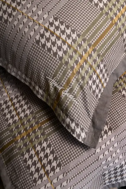 Halvor Bakke Ekeberg sengesett 140x200/50x70 Brun / Muldvarp 