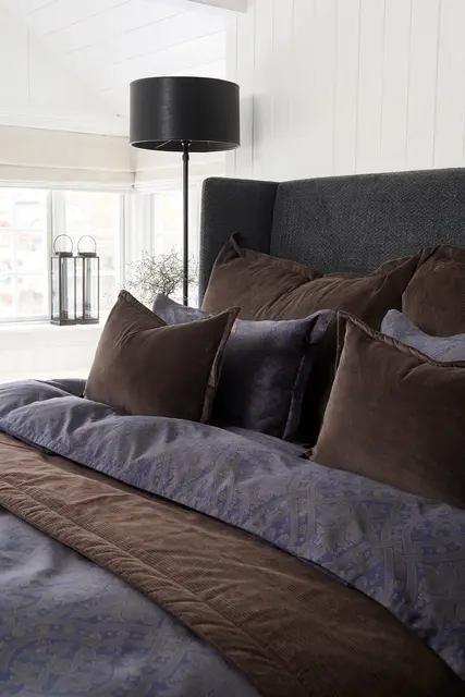 Halvor Bakke Frogner sengesett 140x220/50x70 Blå / Midnight blue 