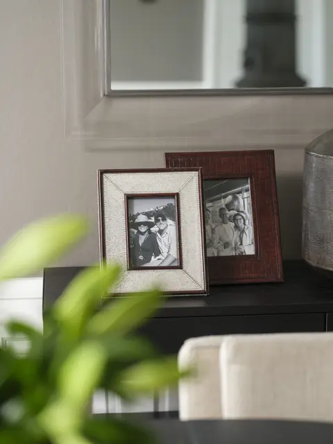 Halvor Bakke ramme i skinn IV foto 13x18 25x30 skinn med flett 