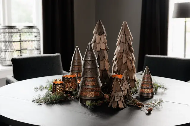 Halvor Bakke Santa dekortre til telys Ø10,5 H18,5 cm Koks metallic 