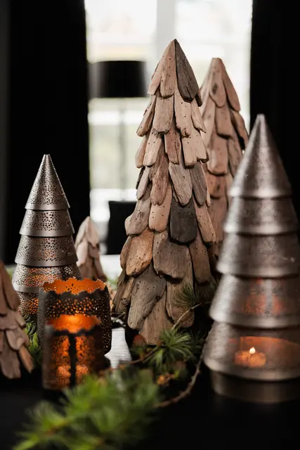 Halvor Bakke Santa dekortre til telys Ø10,5 H18,5 cm Koks metallic 