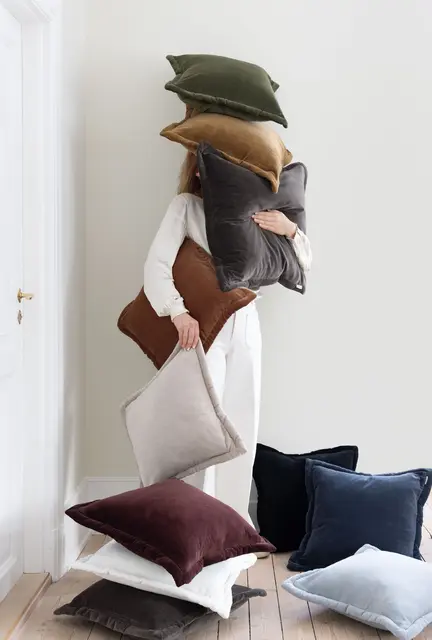 Lama Alpi putetrekk 50x50 Dyp blå 