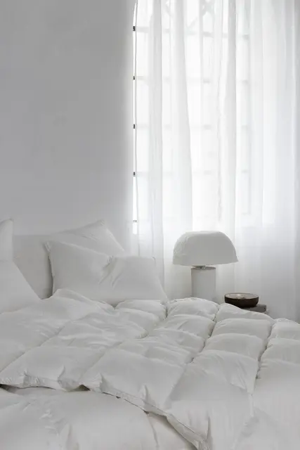 Norsk Dun 90 % andedundyne Ekstra varm 140x200 1032g 