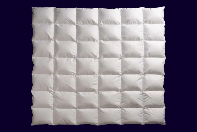 Norsk Dun 100 % andedundyne Varm 200x220 882g 