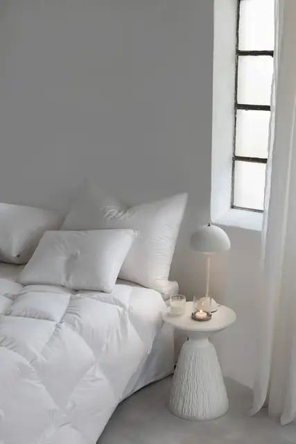 Norsk Dun 50 % andedun hotellpute Medium 60x80 1050g 