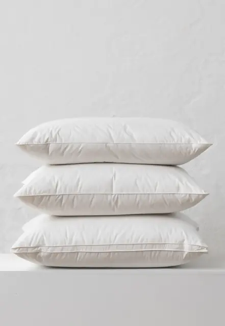 Norsk Dun 70 % andedunpute Høy 50x70 670g 